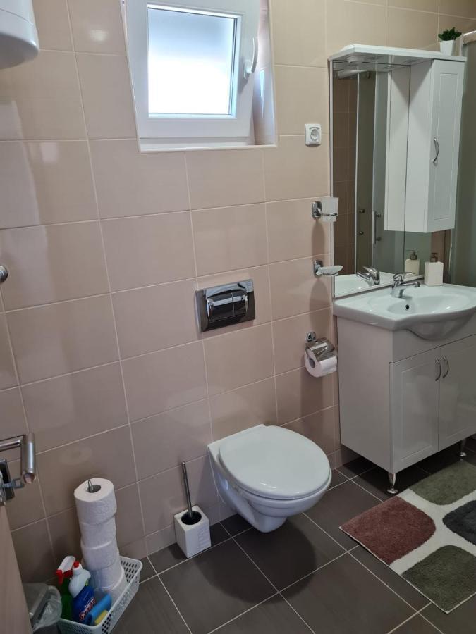 Apartmani Gimi Shine Vrsi Exterior foto